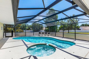 #196-Fantastic 6 bed villa with own private pool and spa with no rear neighbors